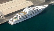 Yacht Dubai - Photo Credit John